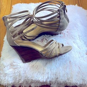 Chinese Laundry strapped sandals